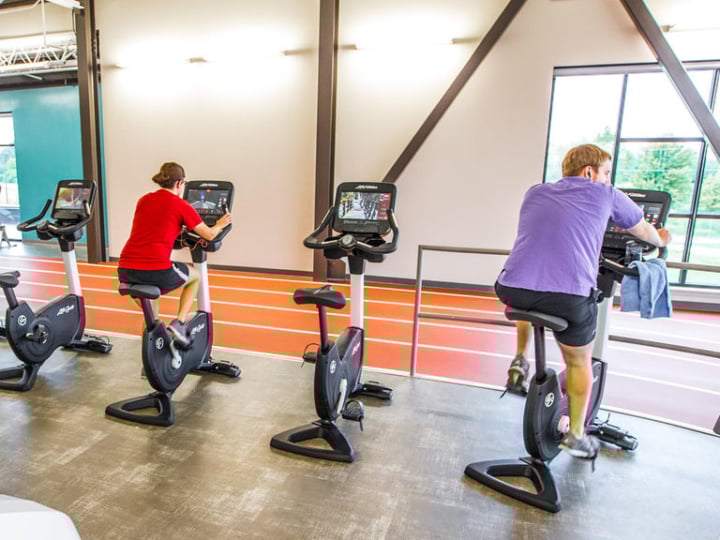 Commercial Upright Exercise Bike Australia Life Fitness