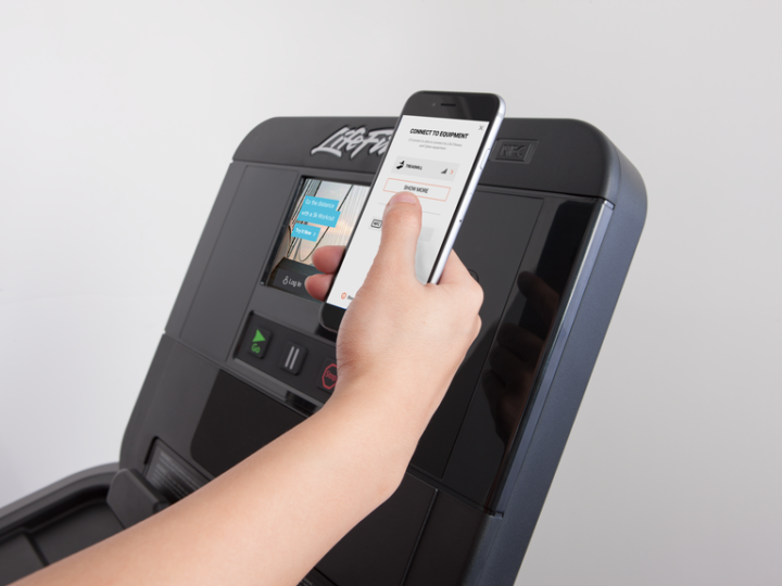 life fitness c9i display not working